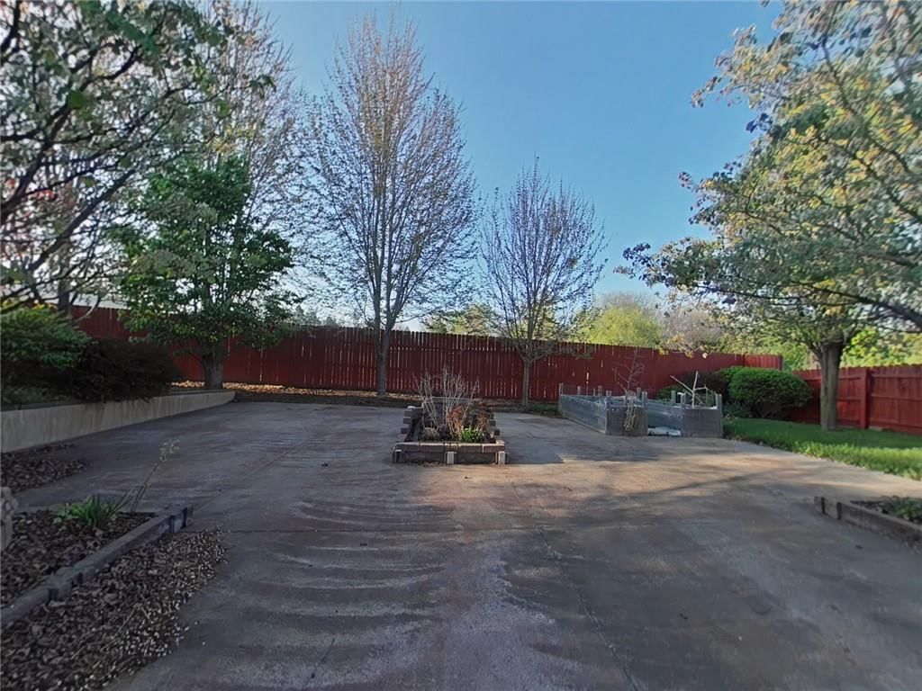12541 Parkview Drive — photo 13