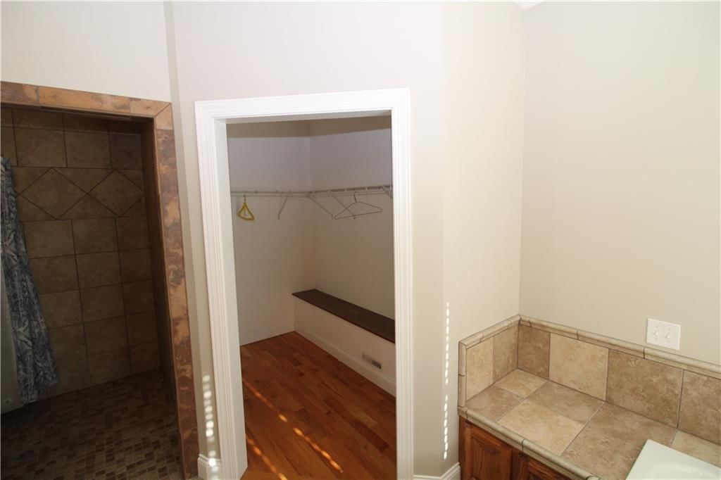 12541 Parkview Drive — photo 36
