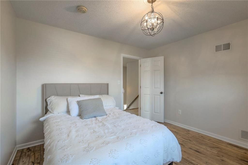 5201 NE Sawgrass Drive — photo 30