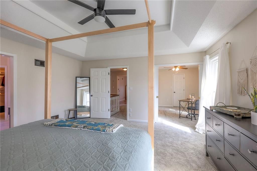 5201 NE Sawgrass Drive — photo 36
