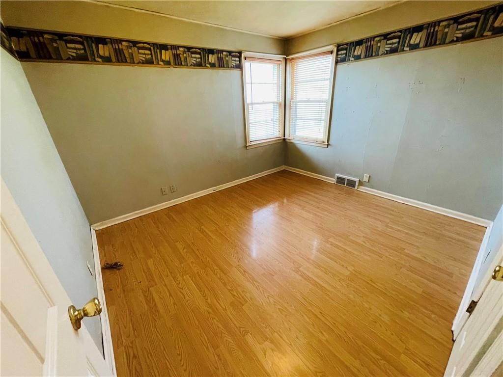 2512 N 48th Terrace — photo 11