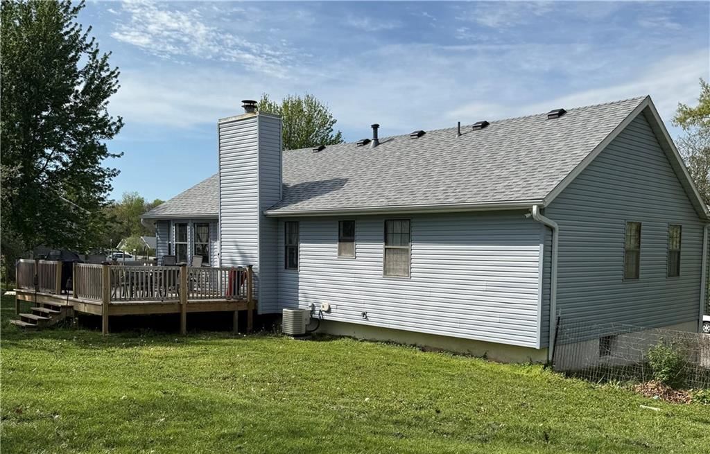 614 SE 145 Road — photo 3