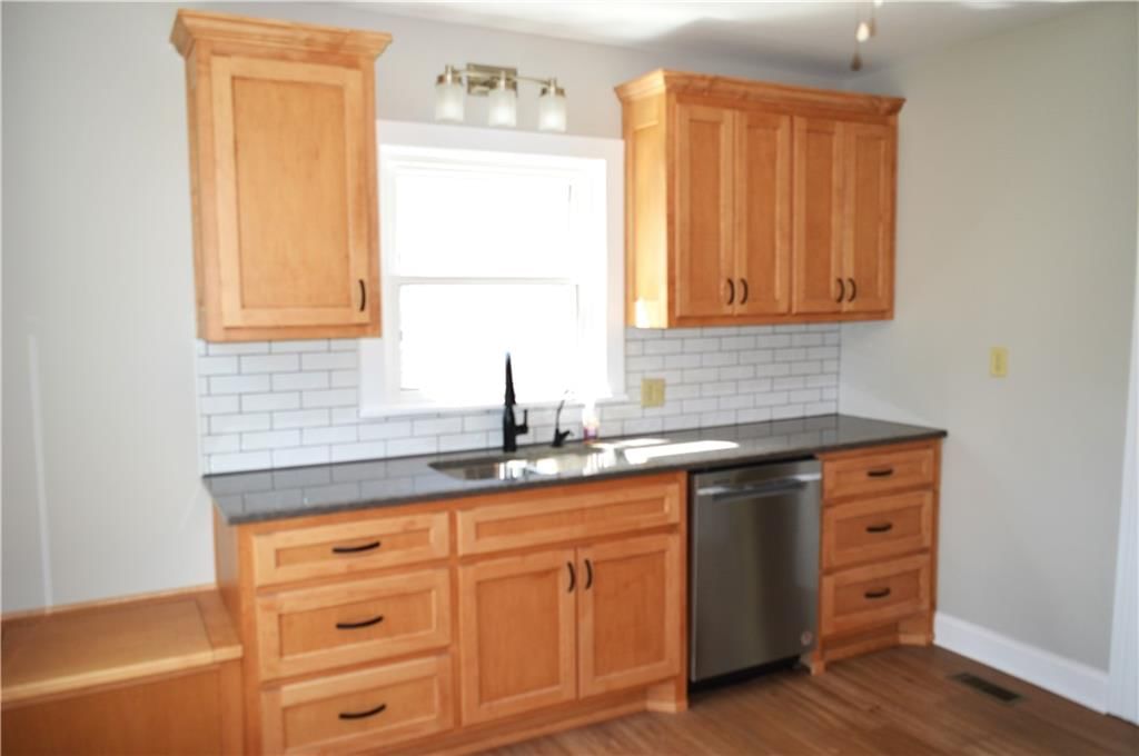 3204 Lafayette Street — photo 20