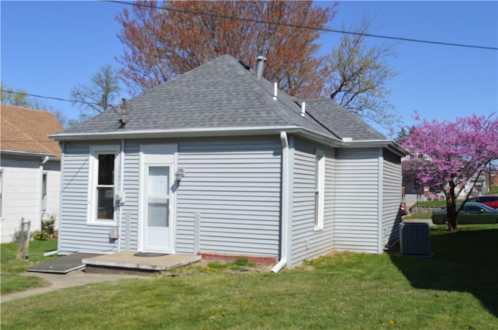 3204 Lafayette Street — photo 27