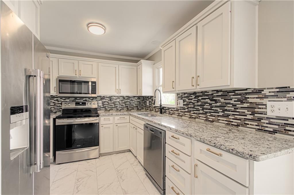 3422 N 71st Street — photo 11