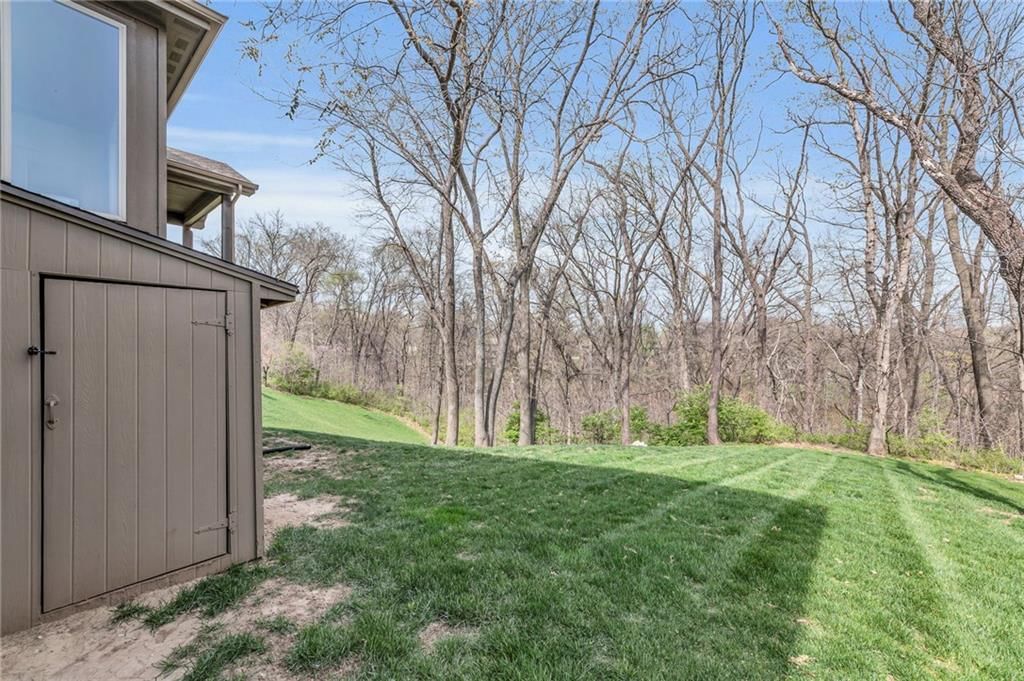 5905 Thousand Oaks Drive — photo 35