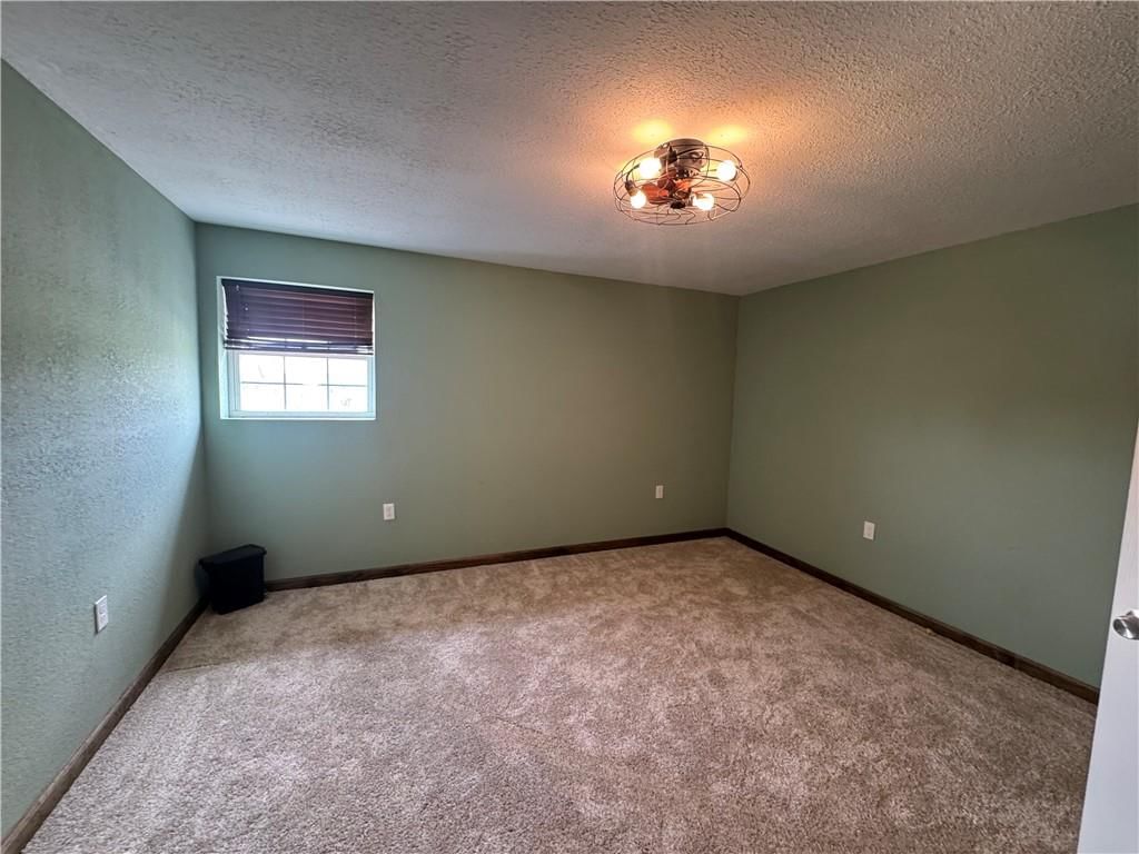 213 E 630th Avenue — photo 30