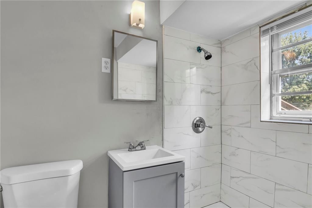 8105 NE San Rafael Drive — photo 24