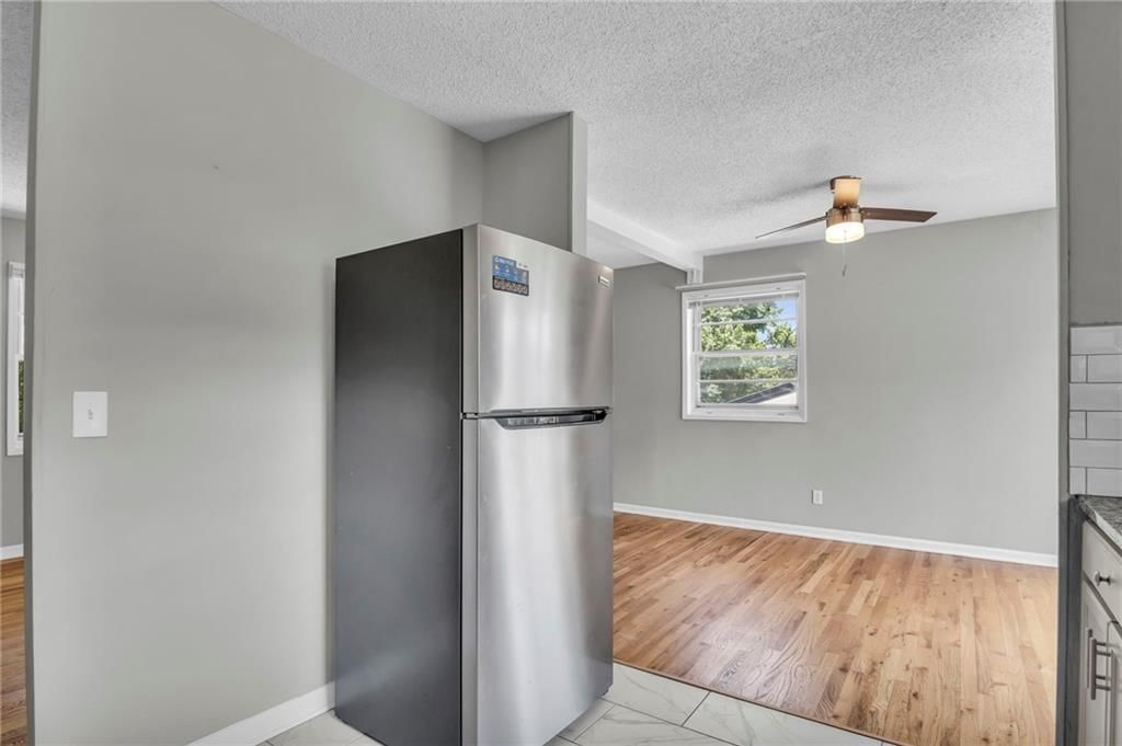 8105 NE San Rafael Drive — photo 10