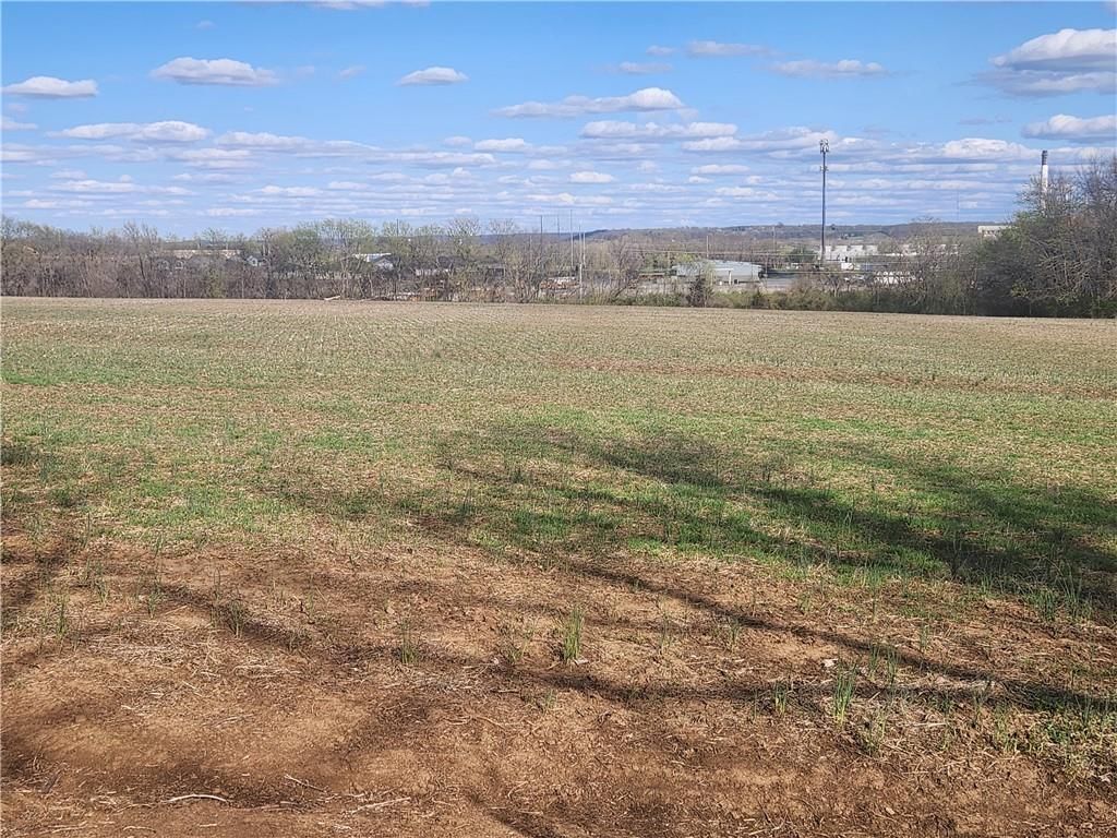 801 S Butler Lane, Independence, MO