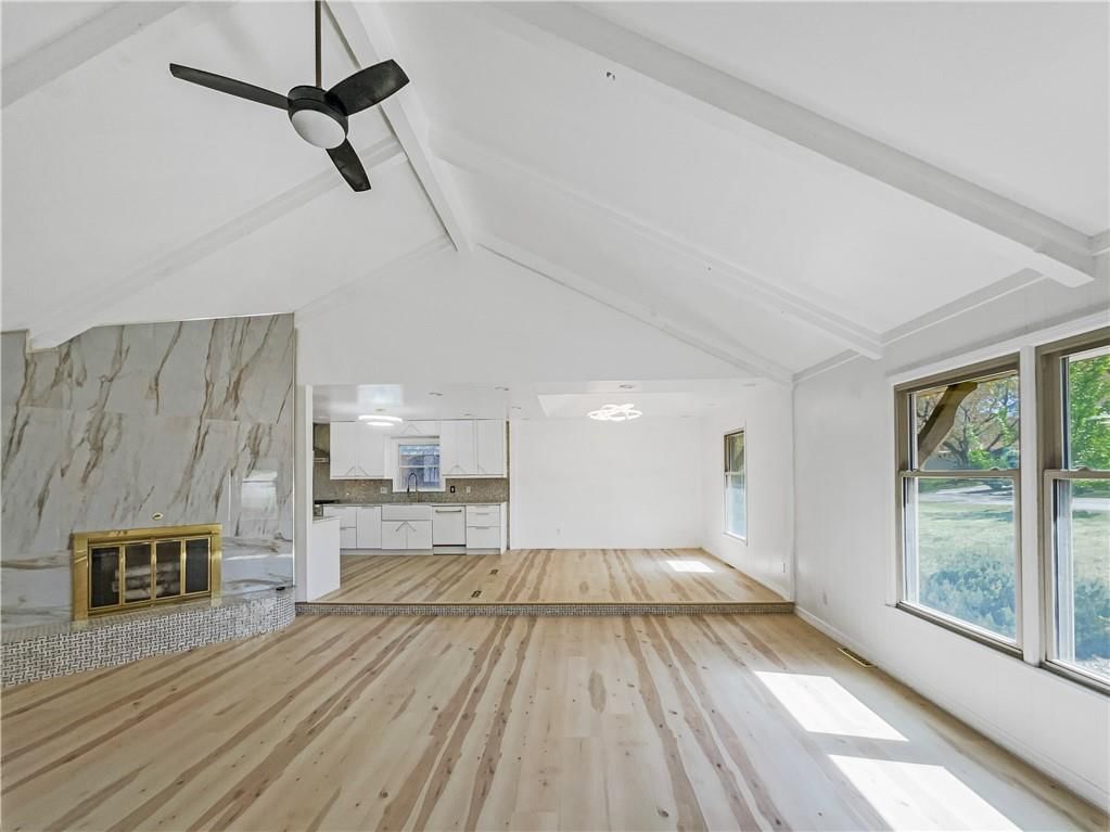 3214 S Hawthorne Avenue — photo 11