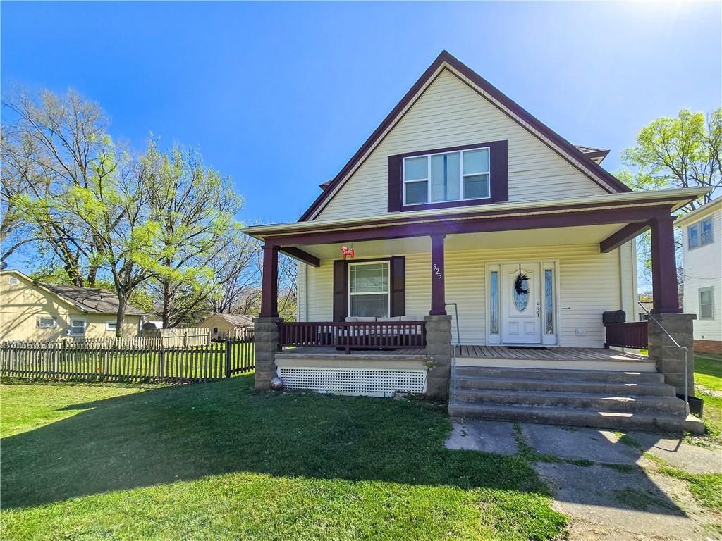 323 S Ash Street — photo 3