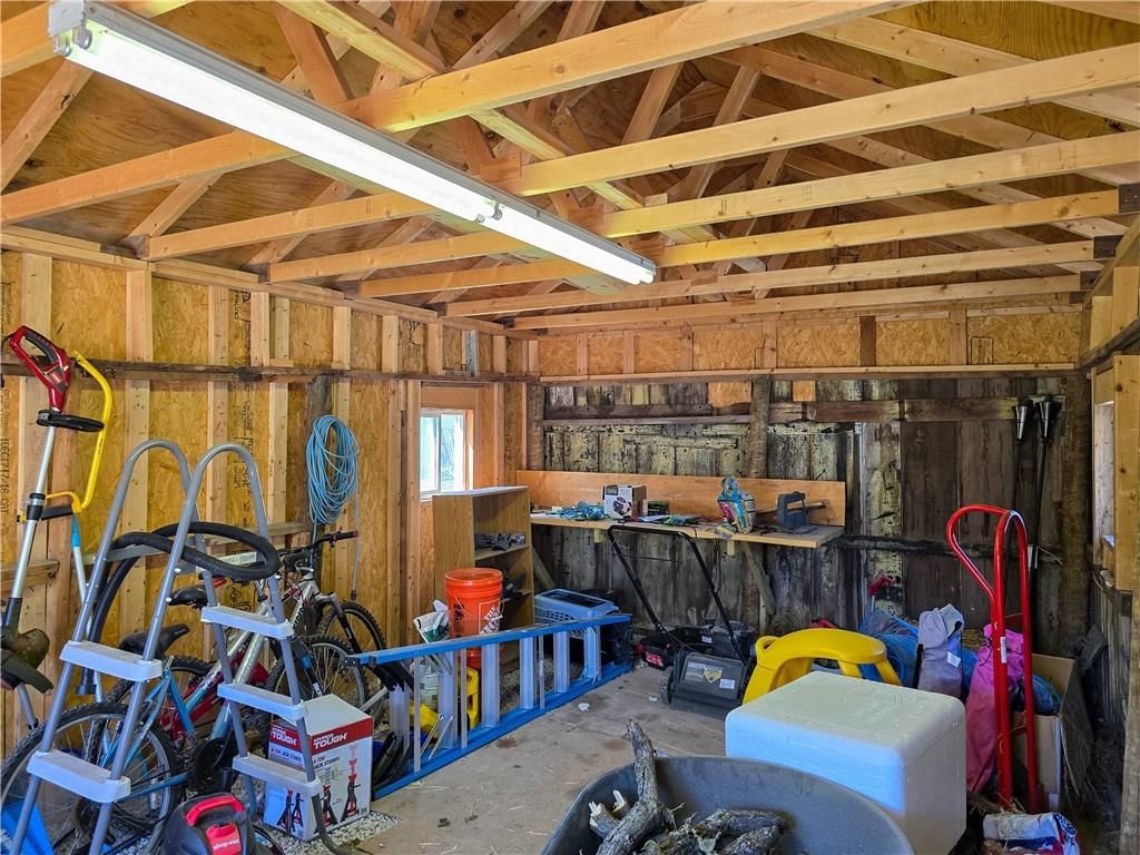 323 S Ash Street — photo 25