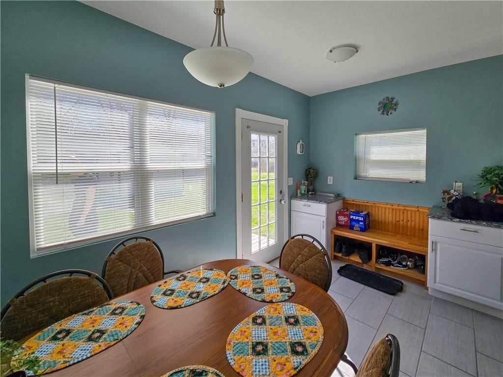 323 S Ash Street — photo 34