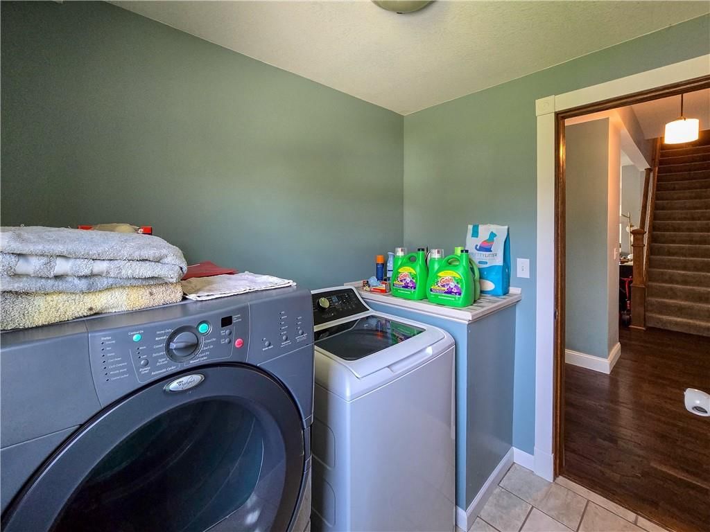 323 S Ash Street — photo 37