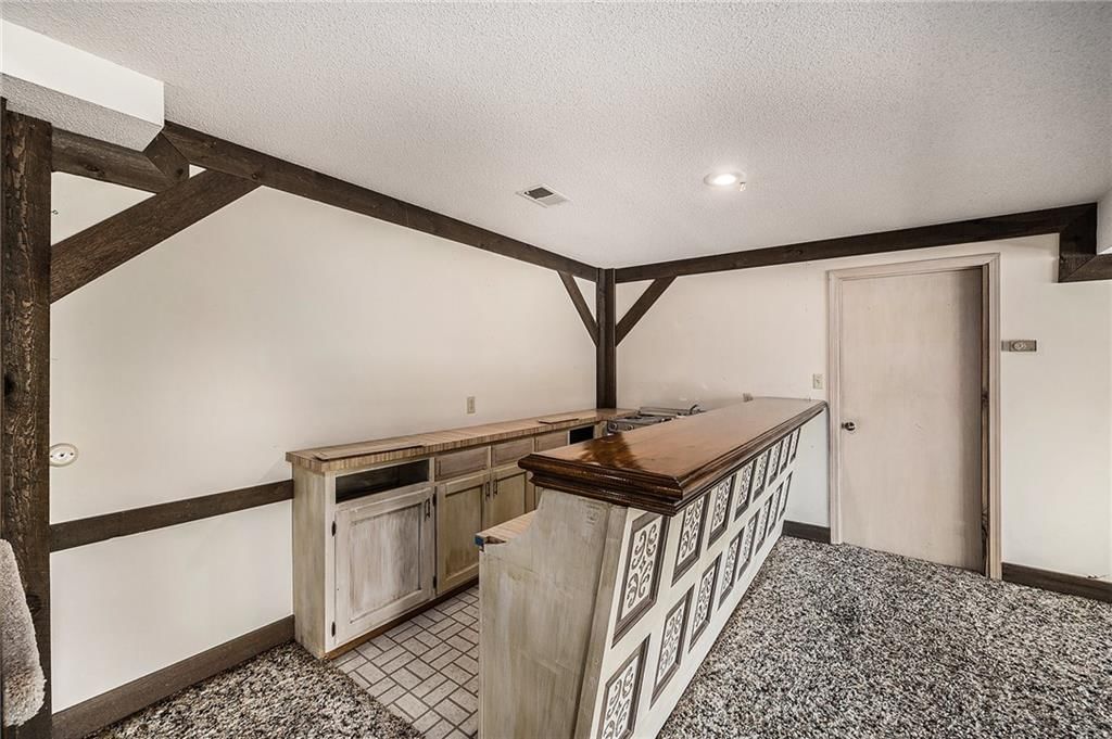 484 N Winnebago Drive — photo 27