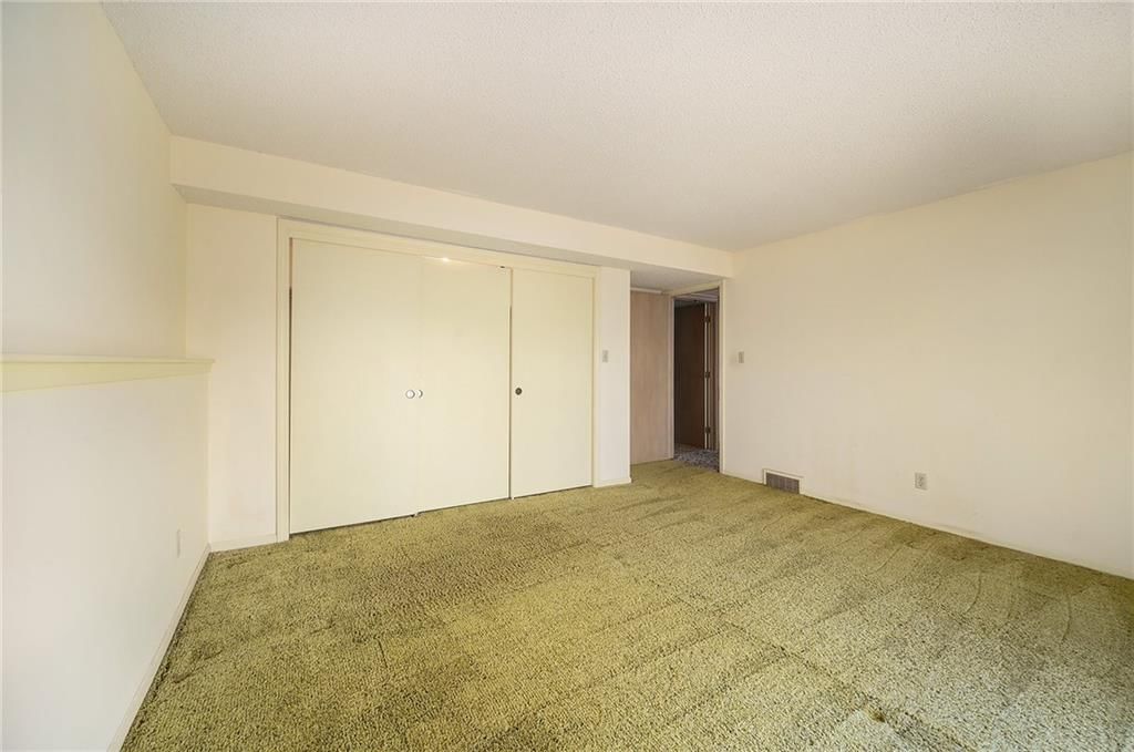 484 N Winnebago Drive — photo 31
