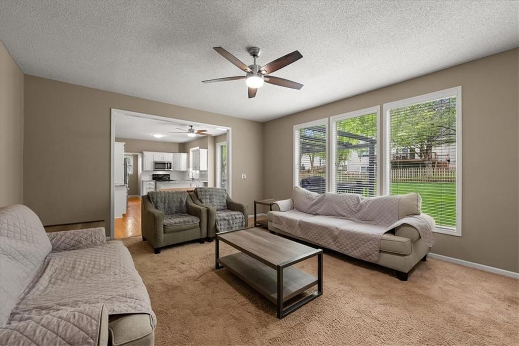 14661 W 141st Street — photo 18