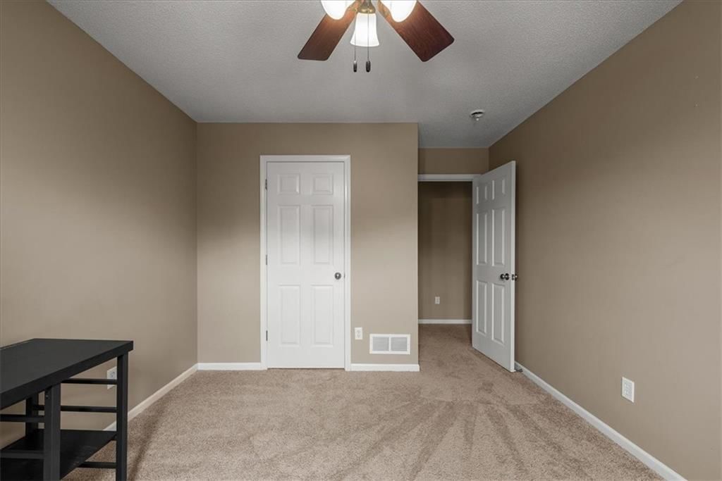 14661 W 141st Street — photo 31