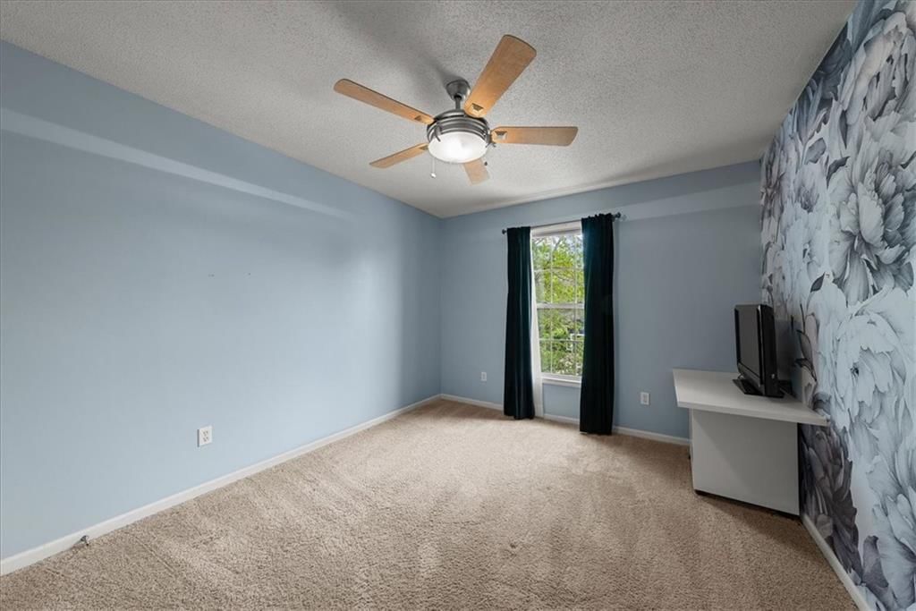 14661 W 141st Street — photo 32