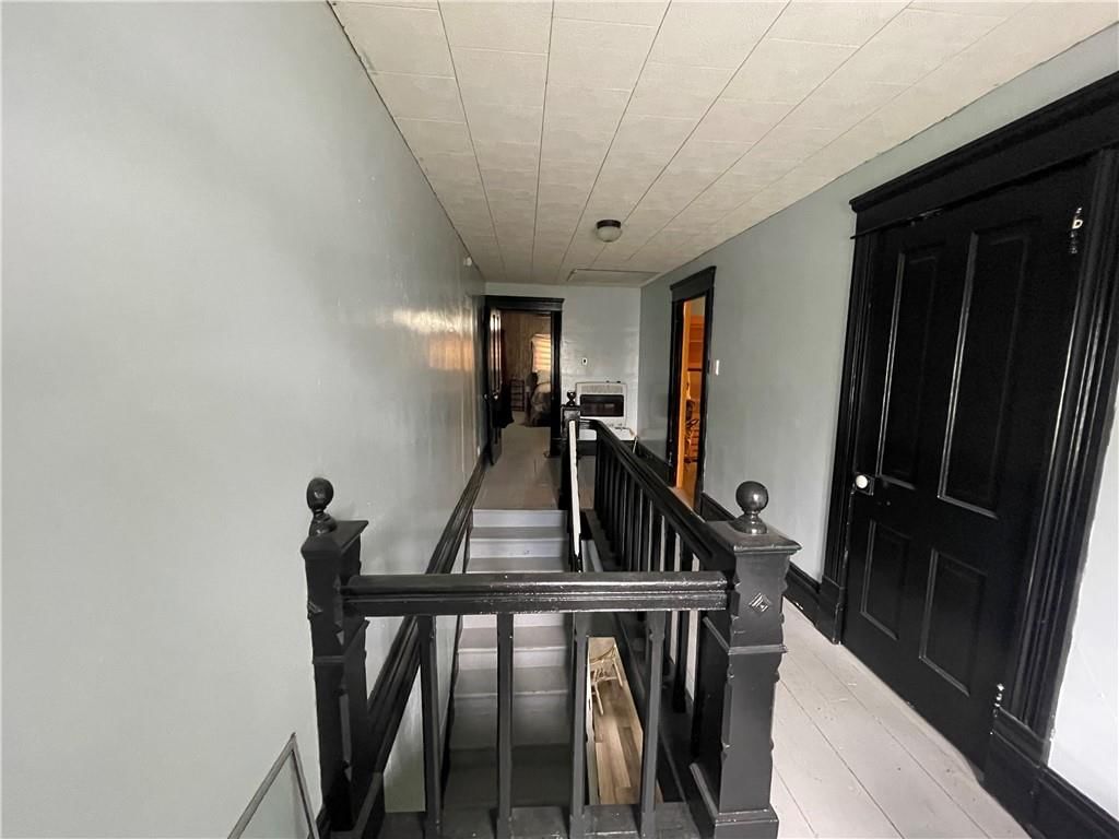 232 W 13th Street — photo 16
