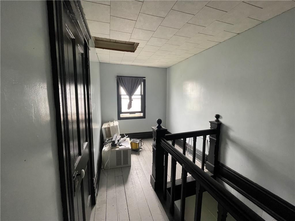 232 W 13th Street — photo 17