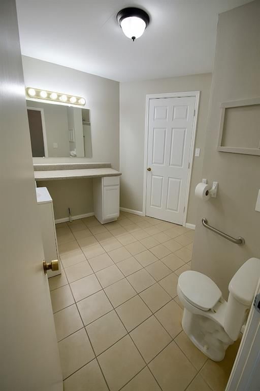 5610 Euclid Avenue — photo 8