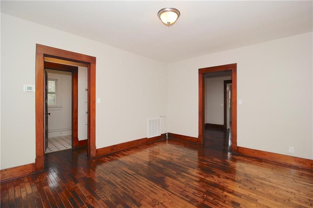 502 E 3rd Avenue — photo 15