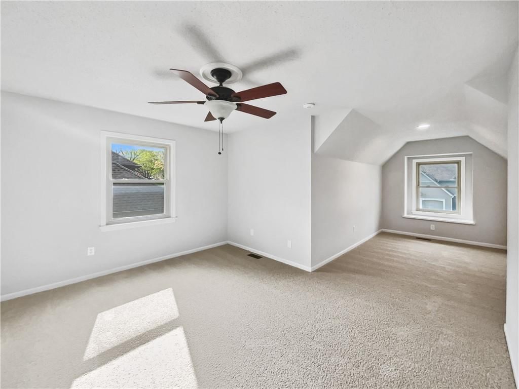 11542 Hemlock Street — photo 12