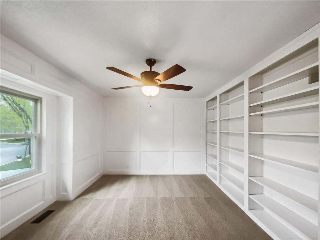 11542 Hemlock Street — photo 17