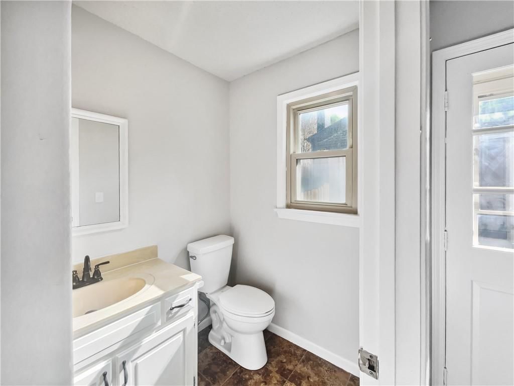 11542 Hemlock Street — photo 20