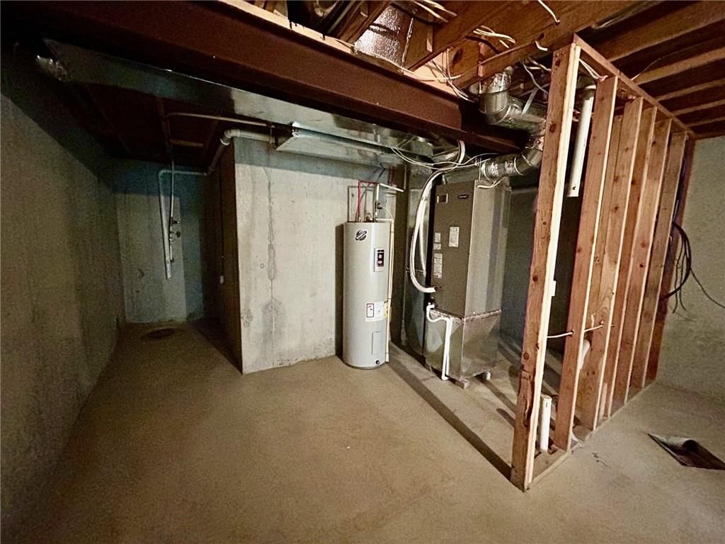 207 N Pointe Lane — photo 14