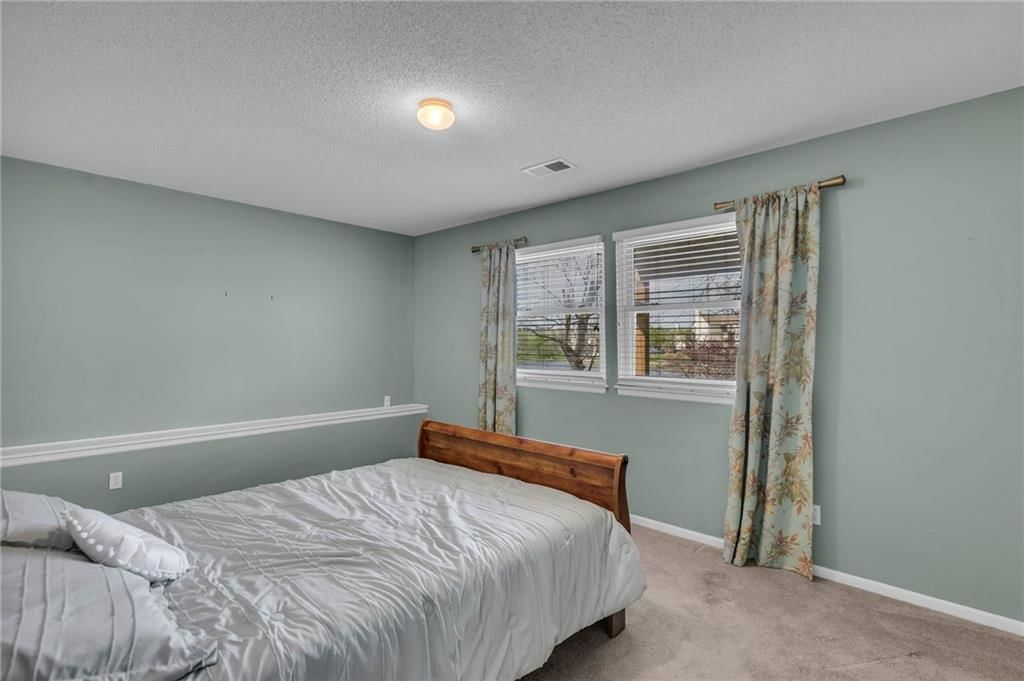 1632 N Hunter Drive — photo 21