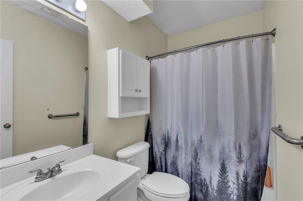 1632 N Hunter Drive — photo 23
