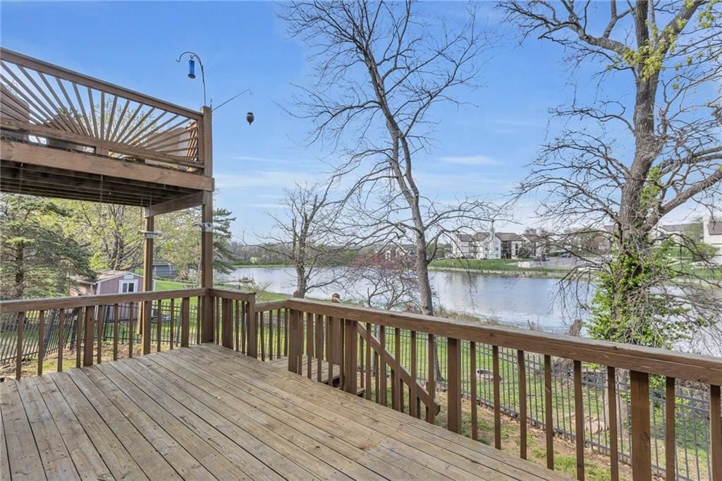 1632 N Hunter Drive — photo 30