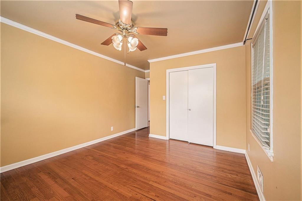 5432 Woodson Road — photo 19