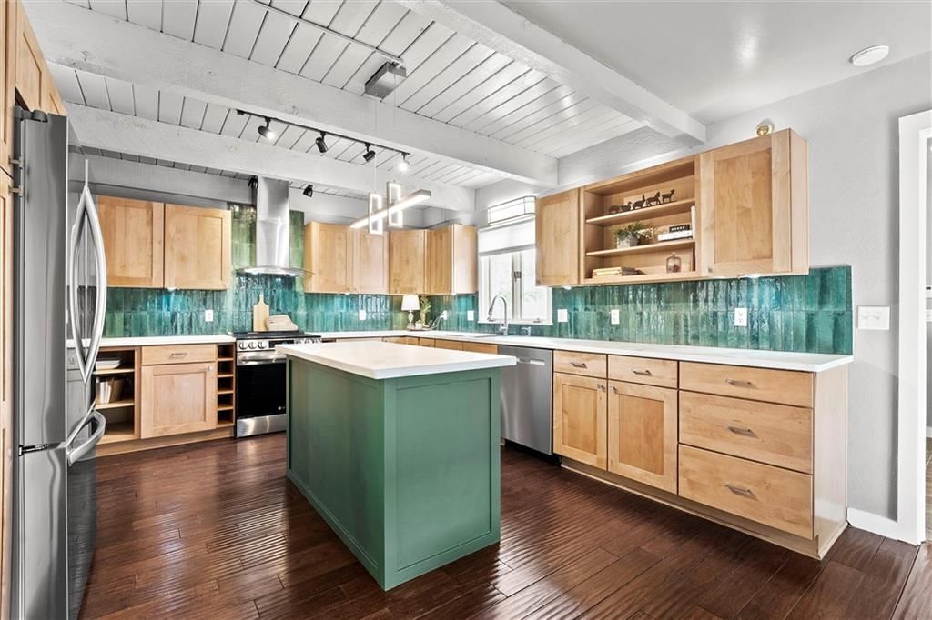 703 Montcrew Drive — photo 14
