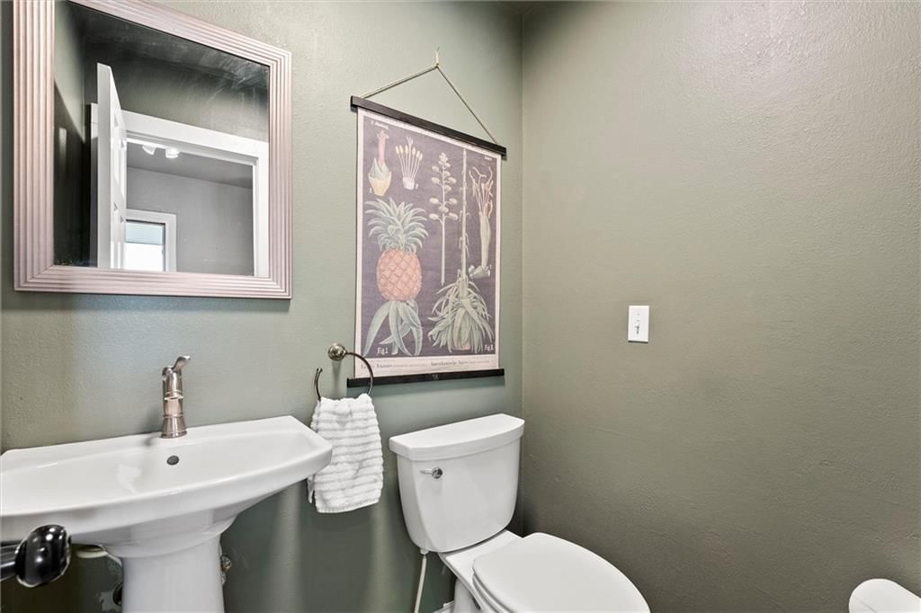 703 Montcrew Drive — photo 24