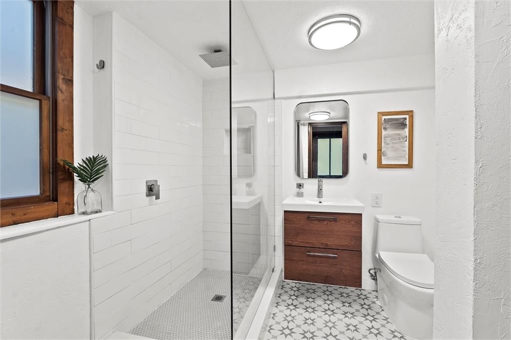 703 Montcrew Drive — photo 42
