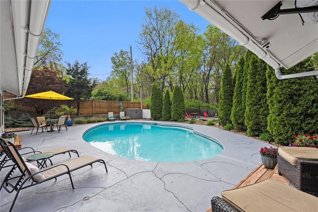 703 Montcrew Drive — photo 44