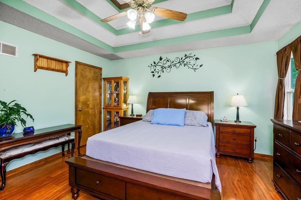 6904 Willis Drive — photo 12