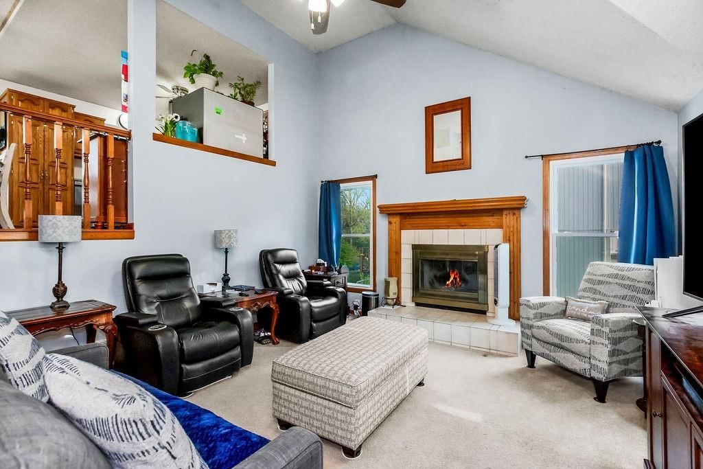 6904 Willis Drive — photo 3