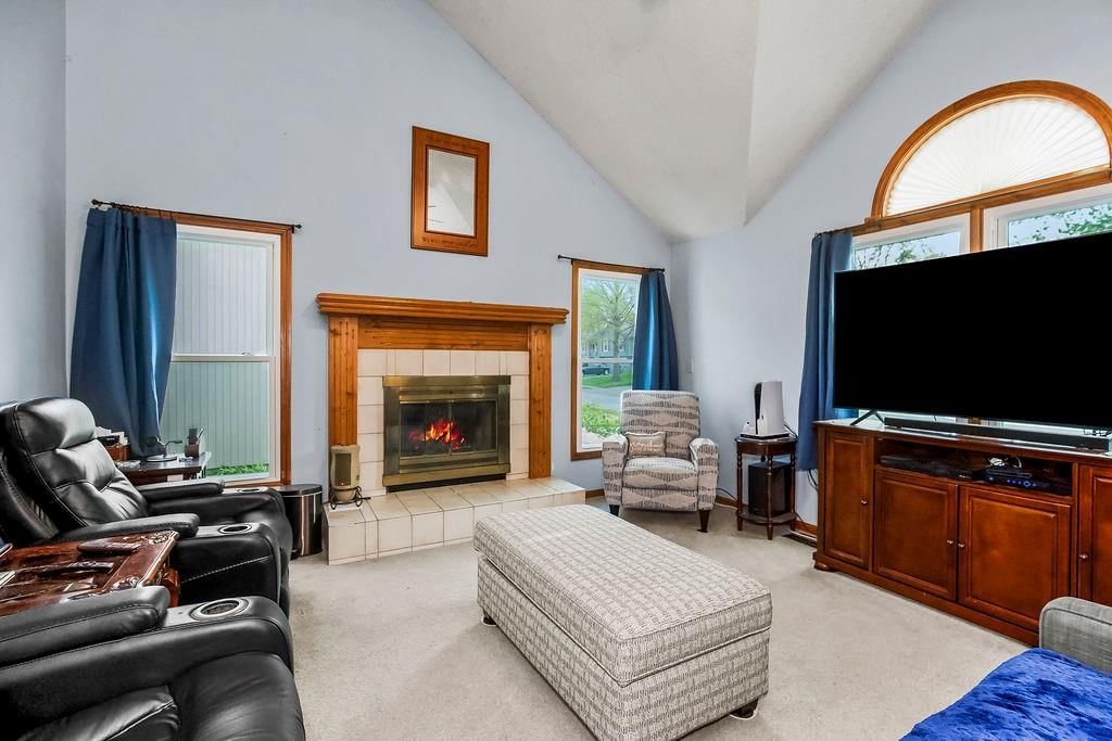 6904 Willis Drive — photo 4