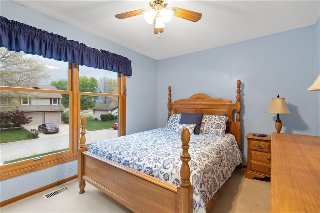 2700 S Mohican Avenue — photo 20