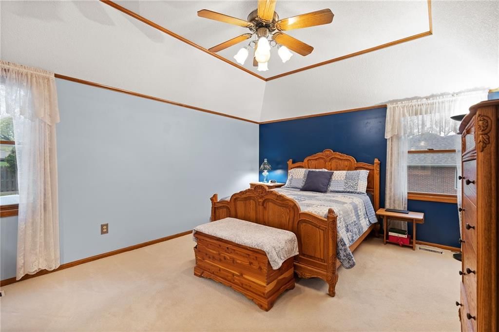 2700 S Mohican Avenue — photo 22