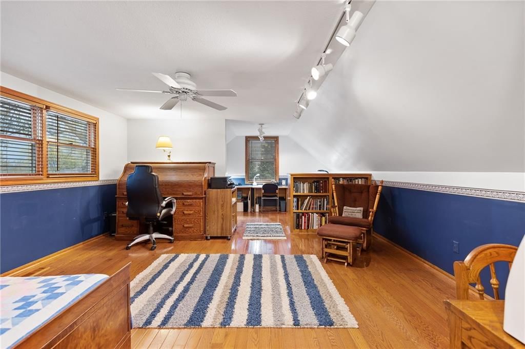 2700 S Mohican Avenue — photo 25