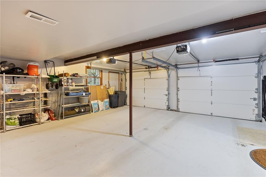 2700 S Mohican Avenue — photo 42