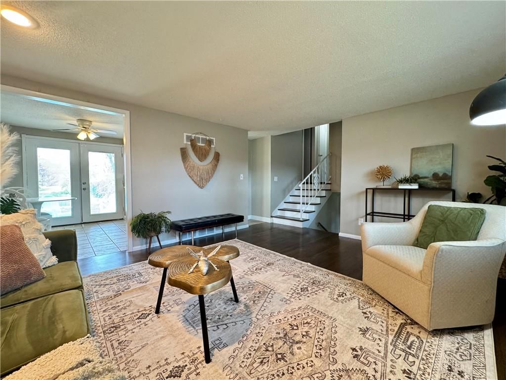 4036 N Spruce Ave Avenue — photo 6