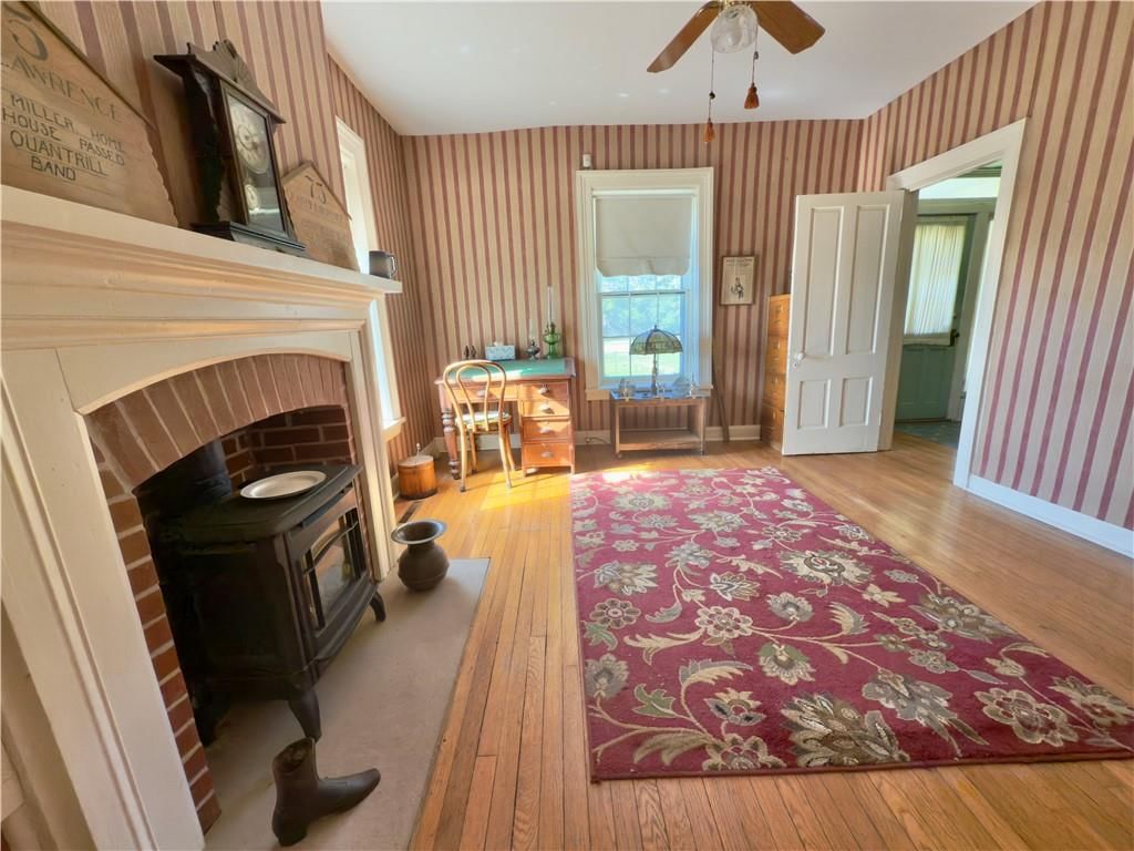 1111 E 19th Street E — photo 13
