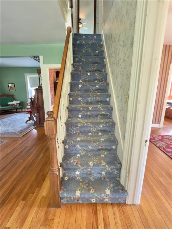 1111 E 19th Street E — photo 4